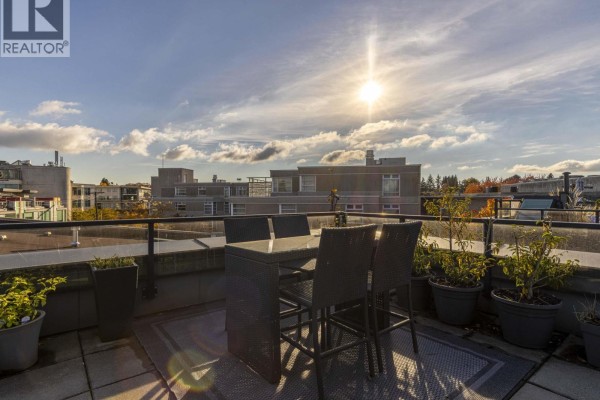 3445 Porter Street, Vancouver, BC V5N4H2 Photo 3