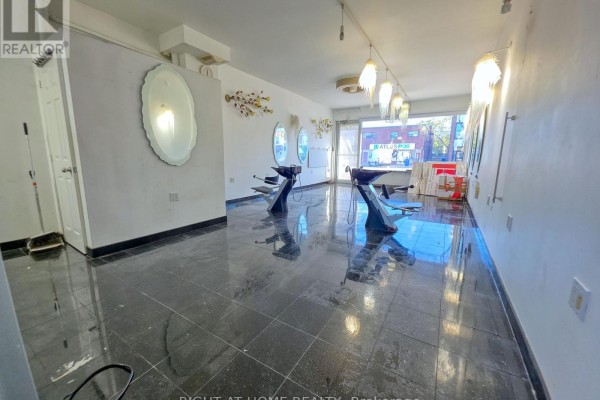 Other - 3446 Lake Shore Boulevard W, Toronto, ON M8W1N3 Photo 2