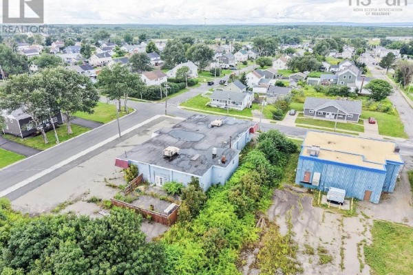 3447 Wilson Avenue, New Waterford, NS B1H1G4 Photo 3