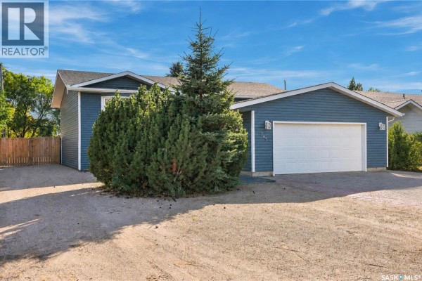Living room - 345 Clark Avenue, Asquith, SK S0K0J0 Photo 2