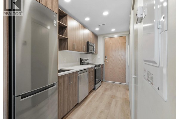 345 Dougall Road N Unit# Ph6, Kelowna, BC V1X0A8 Photo 4