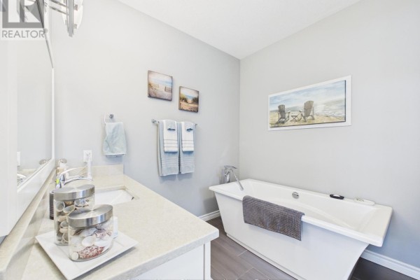 345 Ray Street, Saugeen Shores, ON N0H2C1 Photo 4