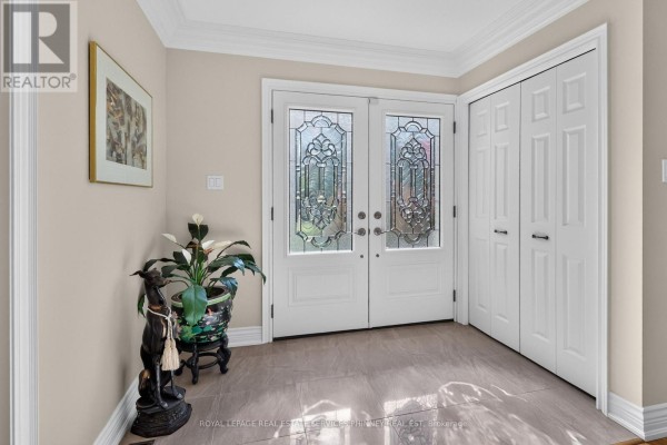 Family room - 3453 Sawmill Valley Drive, Mississauga, ON L5L3A3 Photo 5