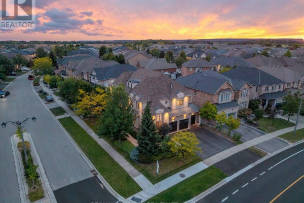 Media - 3458 Skipton Lane, Oakville, ON L6M0K1 Photo 3