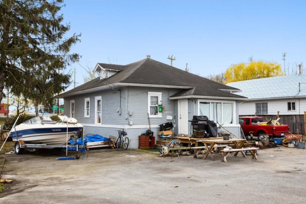 34595 2 Avenue, Abbotsford, BC V2S8B7 Photo 5