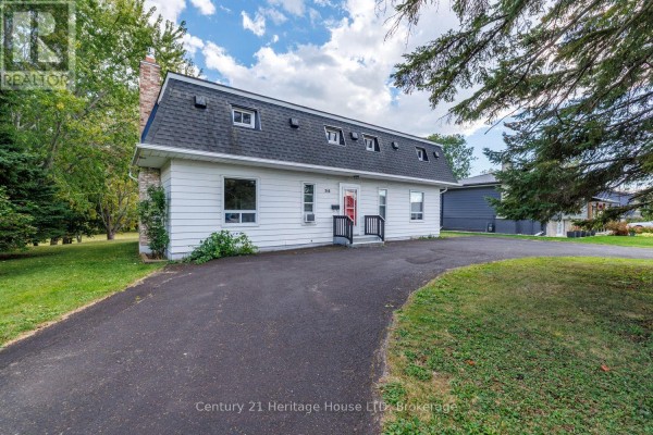 346 Albany Street, Fort Erie, ON L2A1L9 Photo 4
