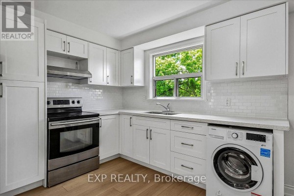346 Westmount Avenue, Toronto, ON M6E3N2 Photo 2