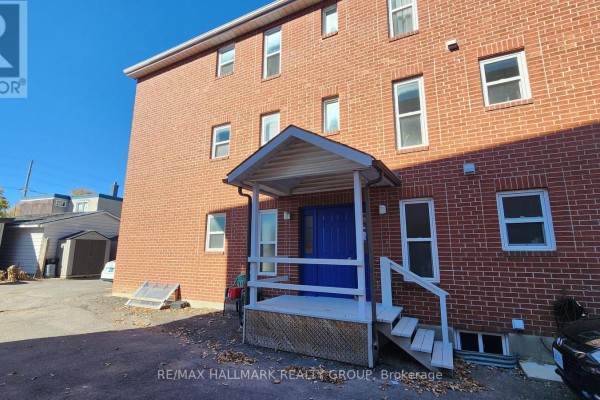 346 Winona Avenue, Ottawa, ON K1Z5H4 Photo 4