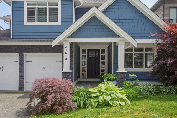 34615 Gordon Place, Mission, BC V2V6P9 Photo 2