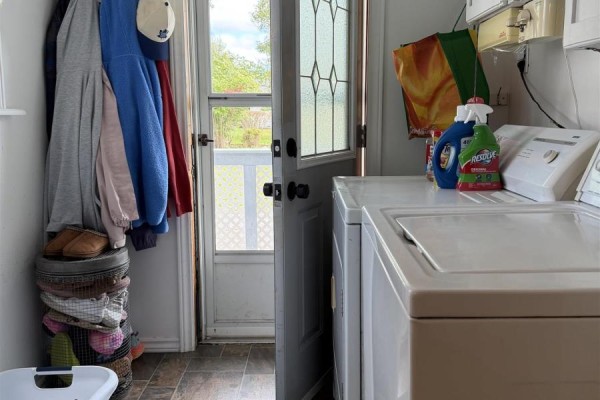 Laundry room - 3463 Duggan Street, New Waterford, NS B1H1P7 Photo 5