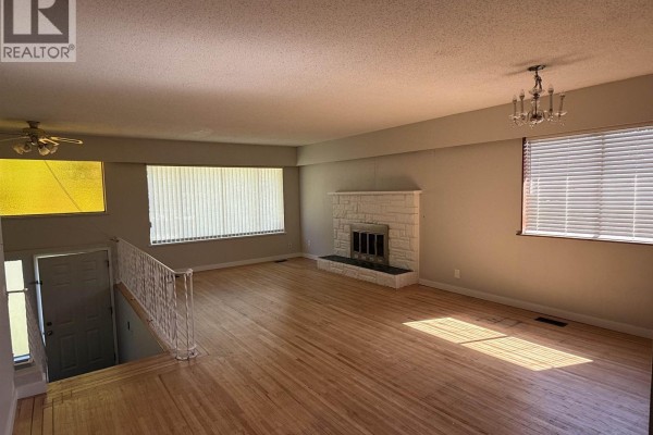 3466 E 2nd Avenue, Vancouver, BC, photo 2