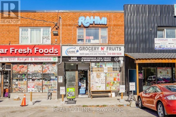 3468 Danforth Avenue, Toronto, ON M1L1E1 Photo 3