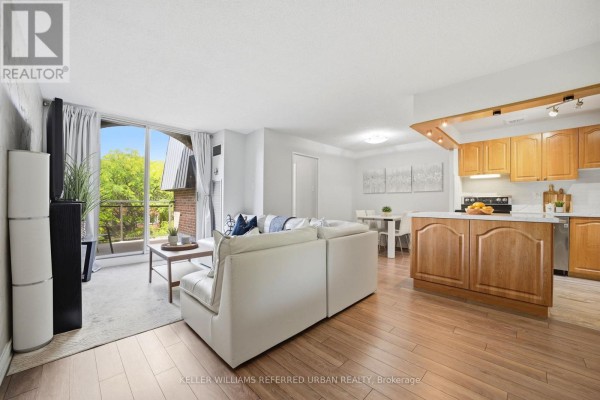 Kitchen - 347 - 16b Elgin Street, Markham, ON L3T4T4 Photo 4