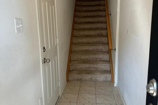 347 - 2370 Chevron Prince Path W, Oshawa, ON, photo 2
