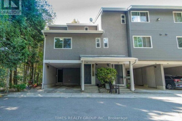 3472 Copeland Avenue, Vancouver, BC V5S4B6 Photo 2