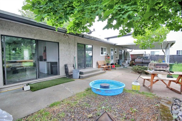 34740 3 Avenue, Abbotsford, BC V2S8B9 Photo 4
