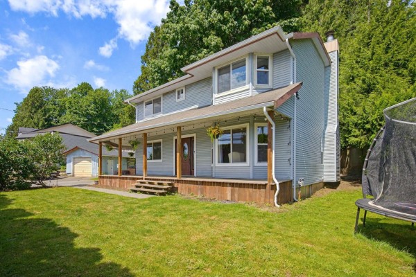 34753 Delair Road, Abbotsford, BC V2S2E1 Photo 2