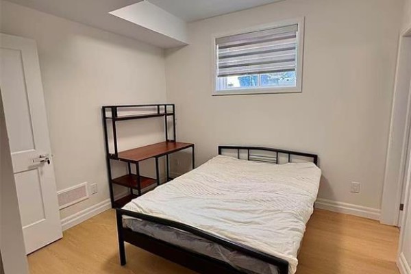 348 Campbell Avenue Unit# B-lower, Windsor, ON, photo 3