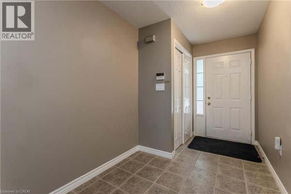 Bedroom - 348 Highland Road Unit# 17, Stoney Creek, ON L8J3W5 Photo 5