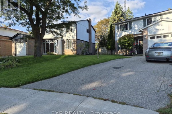 348 Terry Drive, Newmarket, ON L3Y5E7 Photo 3