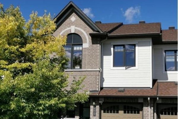 348 Tourmaline Crescent, Ottawa