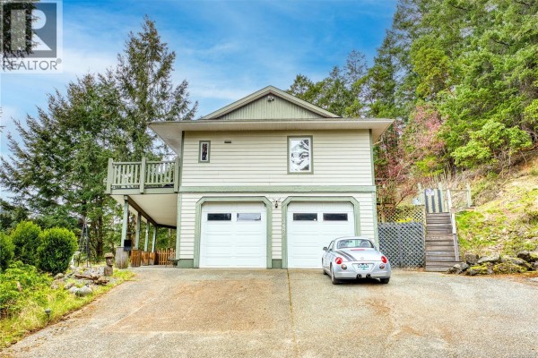 Kitchen - 3482 Arrowsmith Rd, Nanaimo, BC V9T5V3 Photo 3