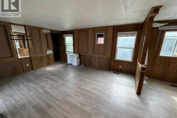 Bedroom - 349, 133 Jarvis Street, Hinton, AB T7V1R9 Photo 4