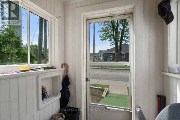 349 Stanley Street, Deseronto), ON K0K1X0 Photo 2