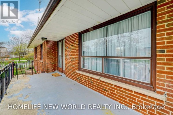 349 Woodale Avenue, Oakville, ON, photo 2