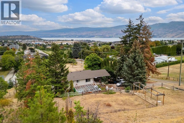 Bedroom - 3490 Paynter Road, West Kelowna, BC V4T1R2 Photo 2