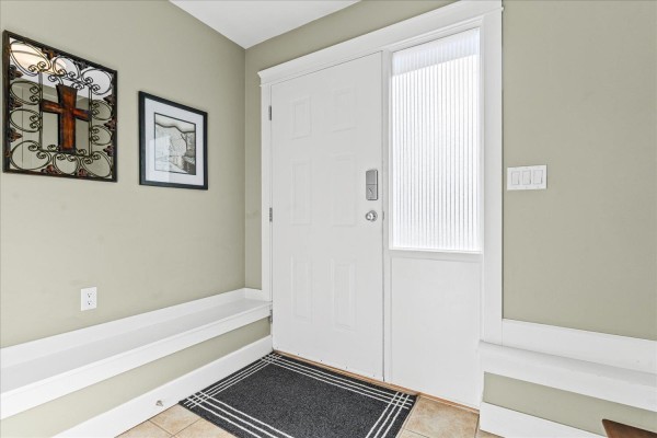 34915 Champlain Crescent, Abbotsford, BC V2S5P3 Photo 5