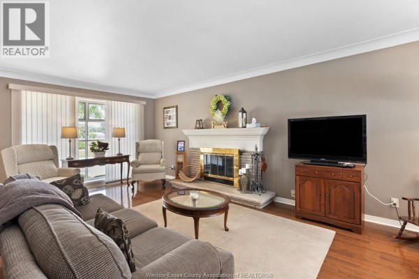 Family room - 3495 Everts Avenue, Windsor, ON N9E2V9 Photo 4
