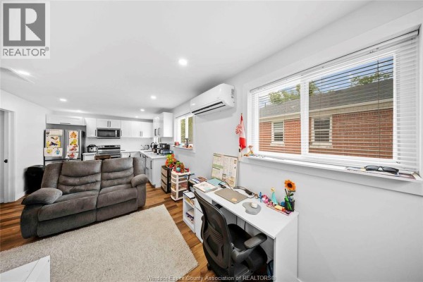 Bedroom - 3495 Longfellow Avenue Unit# Unit A, Windsor, ON N9E2L8 Photo 3