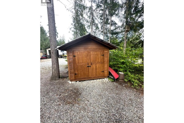 3499 Luoma Road Unit# 122, Malakwa, BC V0E2J0 Photo 2