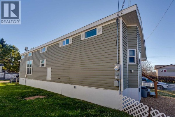 Sunroom - 34a, 5011 49 Avenue, Rimbey, AB T0C2J0 Photo 5