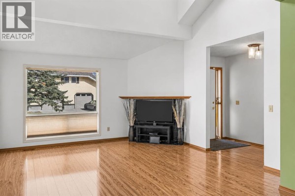 Other - 35, 216 Three Sisters Drive, Canmore, AB T1W2M2 Photo 3