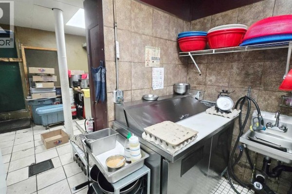 35, 3616 52 Avenue Nw, Calgary, AB T2L1V9 Photo 4