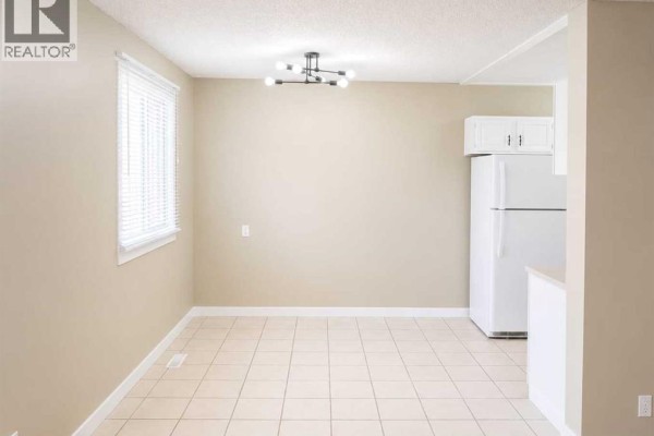Laundry room - 35, 5 Acadia Road W, Lethbridge, AB T1K4C1 Photo 5