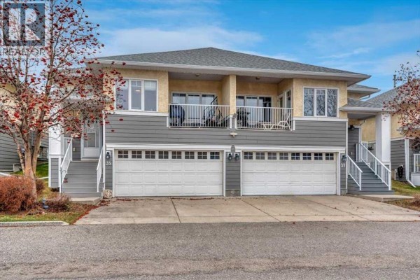 Kitchen - 35, 72 Millside Drive Sw, Calgary, AB T2Y2P9 Photo 2