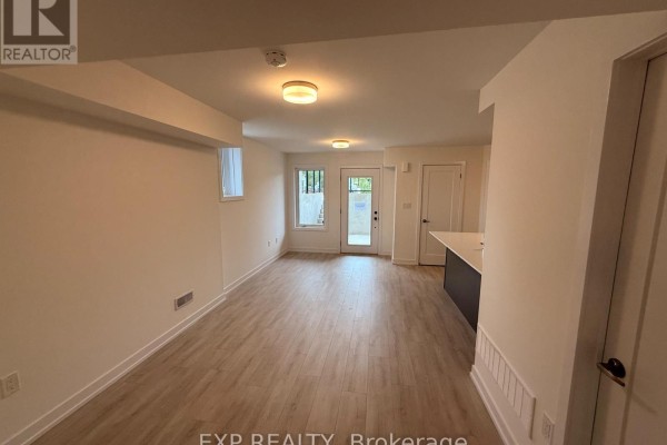 35 - 42 Lowes Rd. West Road, Guelph, ON N1G0H6 Photo 4