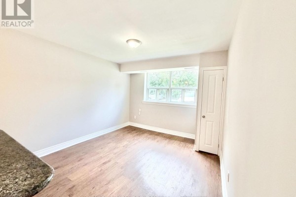 35 - 90 Twenty Fifth Street, Toronto, ON M8V3P9 Photo 3