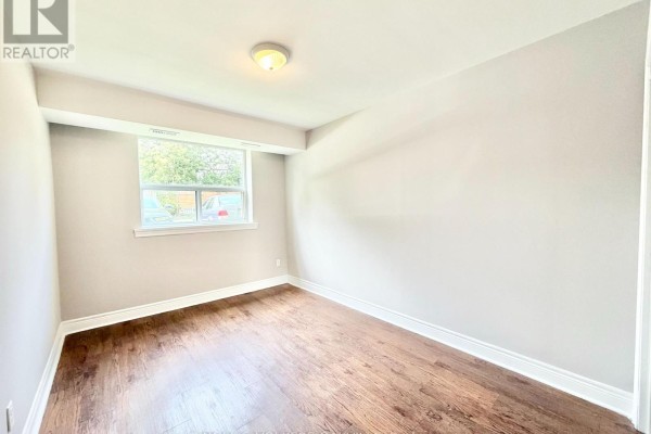 35 - 90 Twenty Fifth Street, Toronto, ON M8V3P9 Photo 5