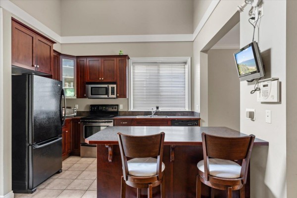 Primary Bedroom - 35 45545 Tamihi Way, Garrison Crossing, Chilliwack, BC V2R0G2 Photo 5