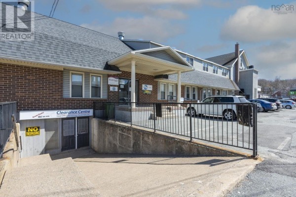35-49 Webster Street, Kentville, NS B4N1H4 Photo 5