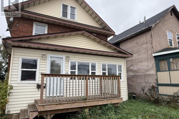 35 Albert Street E, Sault Ste Marie