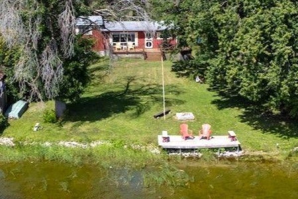Bedroom 3 - 35 Alpine Street, Kawartha Lakes, ON K9V4R1 Photo 4