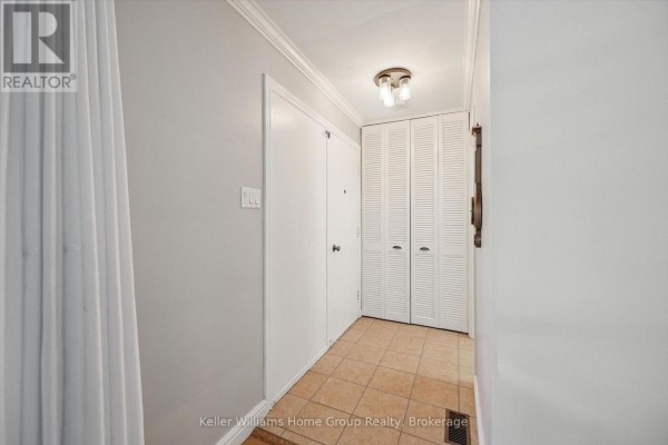 Bedroom - 35 Crosby Drive, Kitchener, ON N2B2K9 Photo 5