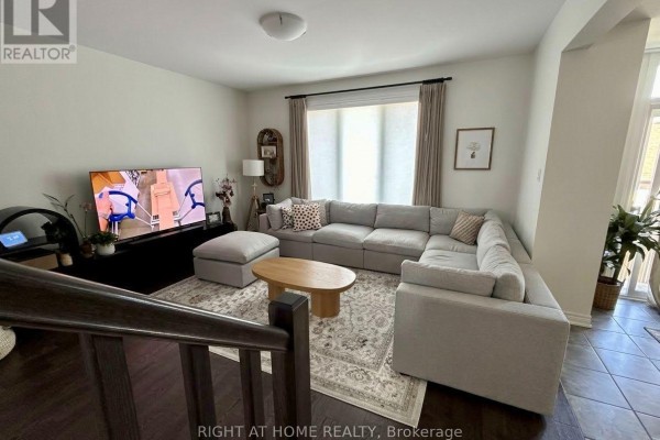 35 Douglas Brown Way, Arnprior, ON K7S0H9 Photo 4