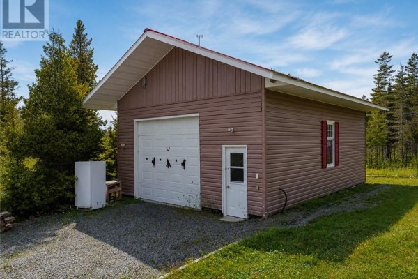 35 Ducks Bay Road, South Bay Mouth, ON, photo 3