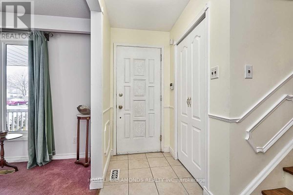 Kitchen - 35 Edenborough Drive, Brampton, ON L6T2A2 Photo 3